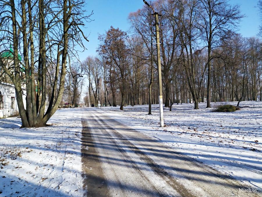 Жамбастың жайылған фотосы