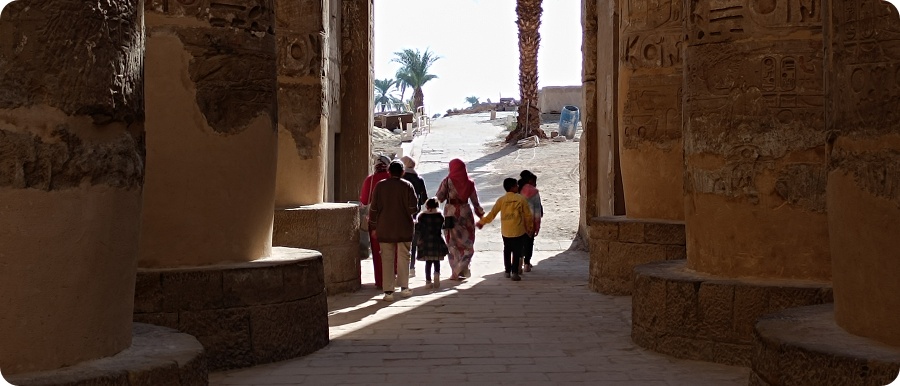 Луксор, город живых