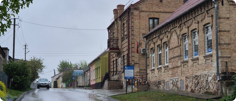 Каменная деревня Лунно Мостовского района, ранее местечко и рабочий поселок. Фотопрогулка