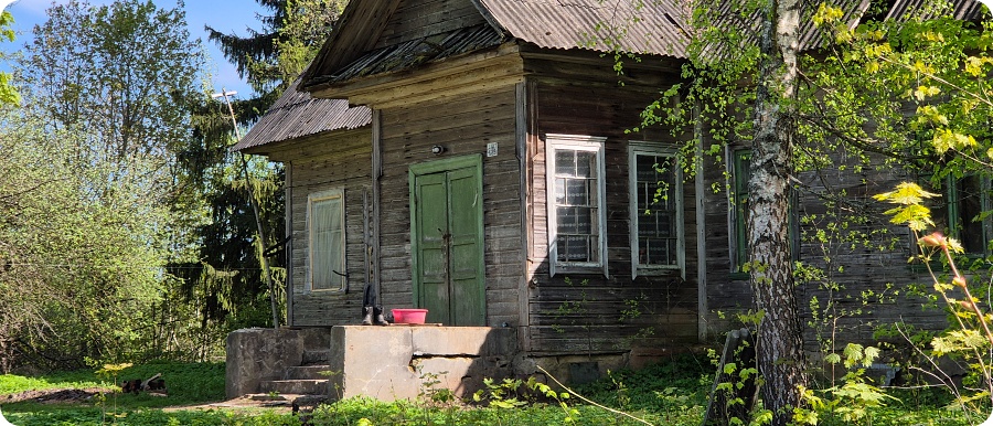 Агрогородок Идолта Миорского района с живописным озером в центре. Фотопрогулка