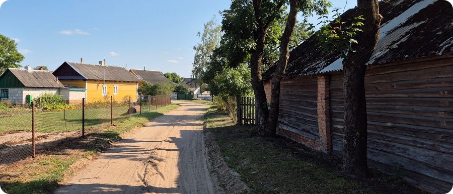 Крупная деревня Тышковичи Ивановского района. Фотопрогулка